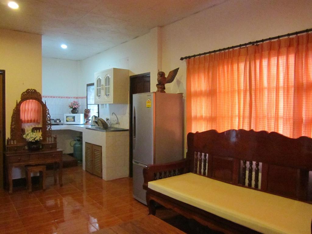 Hotel Baan Sala Lung Dam à Bophut Extérieur photo