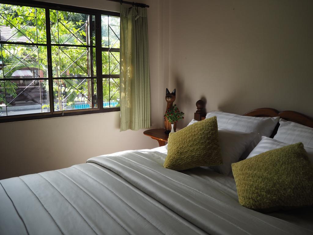 Hotel Baan Sala Lung Dam à Bophut Extérieur photo
